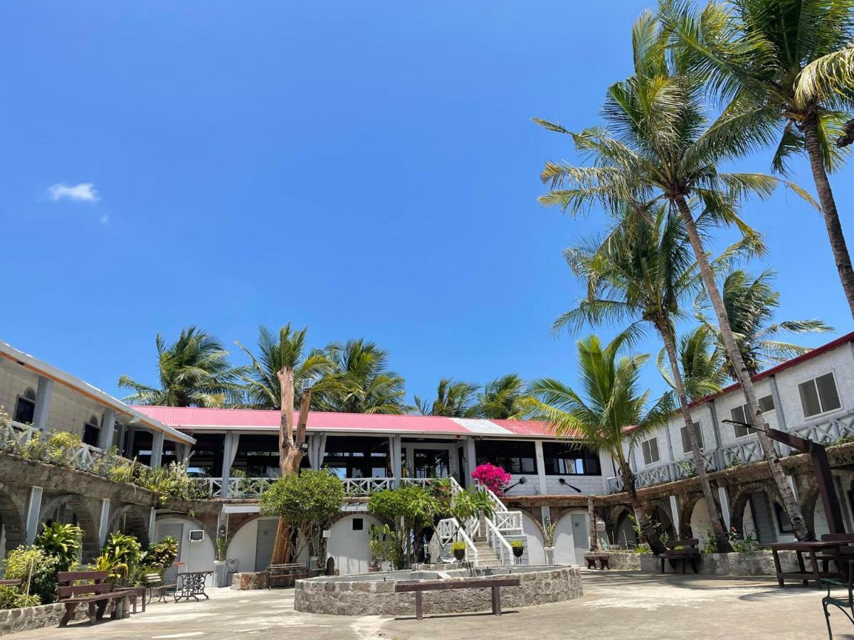 Sunbloom Beachfront Hotel And Restaurant Zambales Sinabacan Eksteriør billede